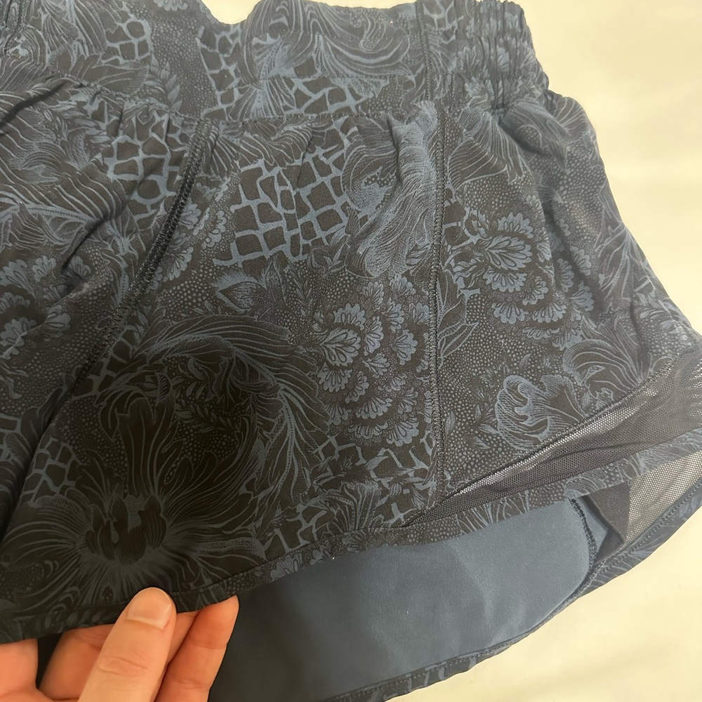 Lululemon women’s athletic shirts - Picture 4 of 5